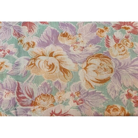 Vintage 1990s Floral Cotton Quilting Fabric Pastel Green & Purple Roses 2 yd cut - Picture 6 of 10